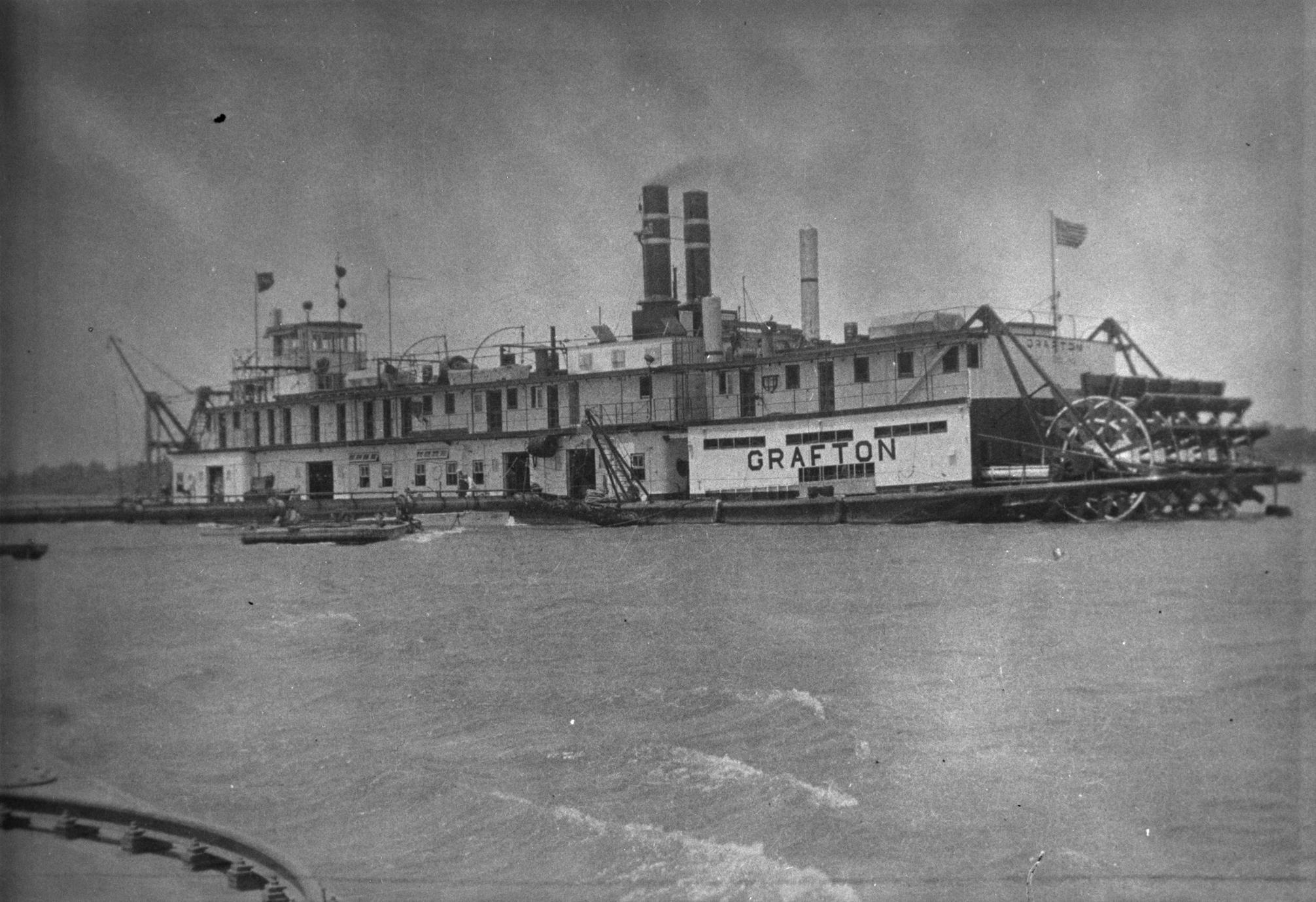 Dredge 32 (Grafton) Mike Hooks, LLC